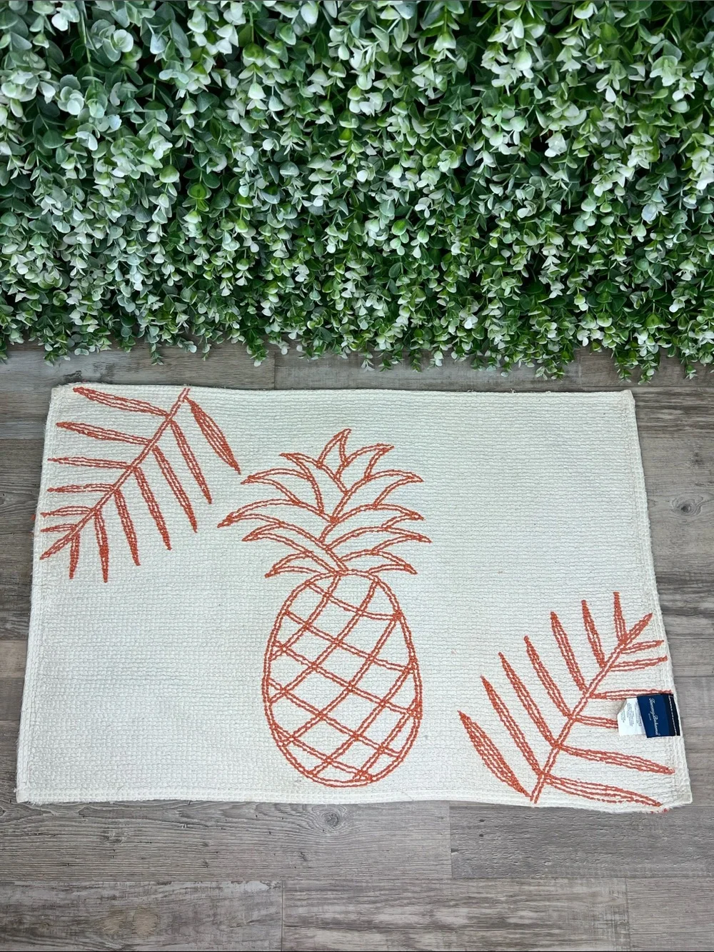 Tommy Bahama Home Pineapple Palm Bath Mat / Rug